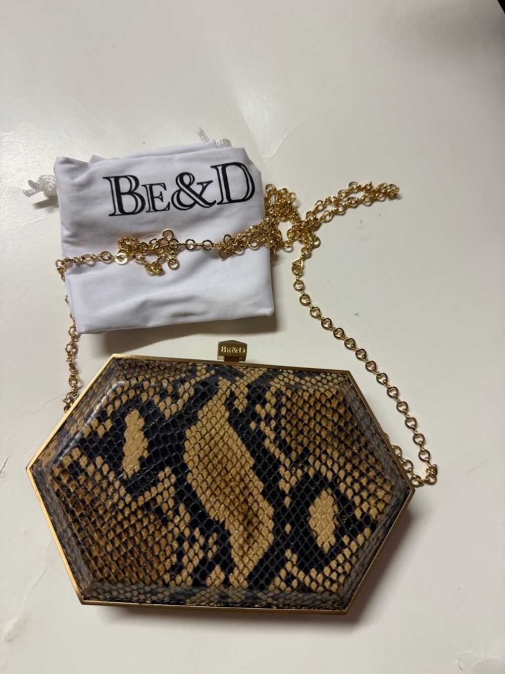BE&D Hexagonal Snake Print Clutch - Gold Chain